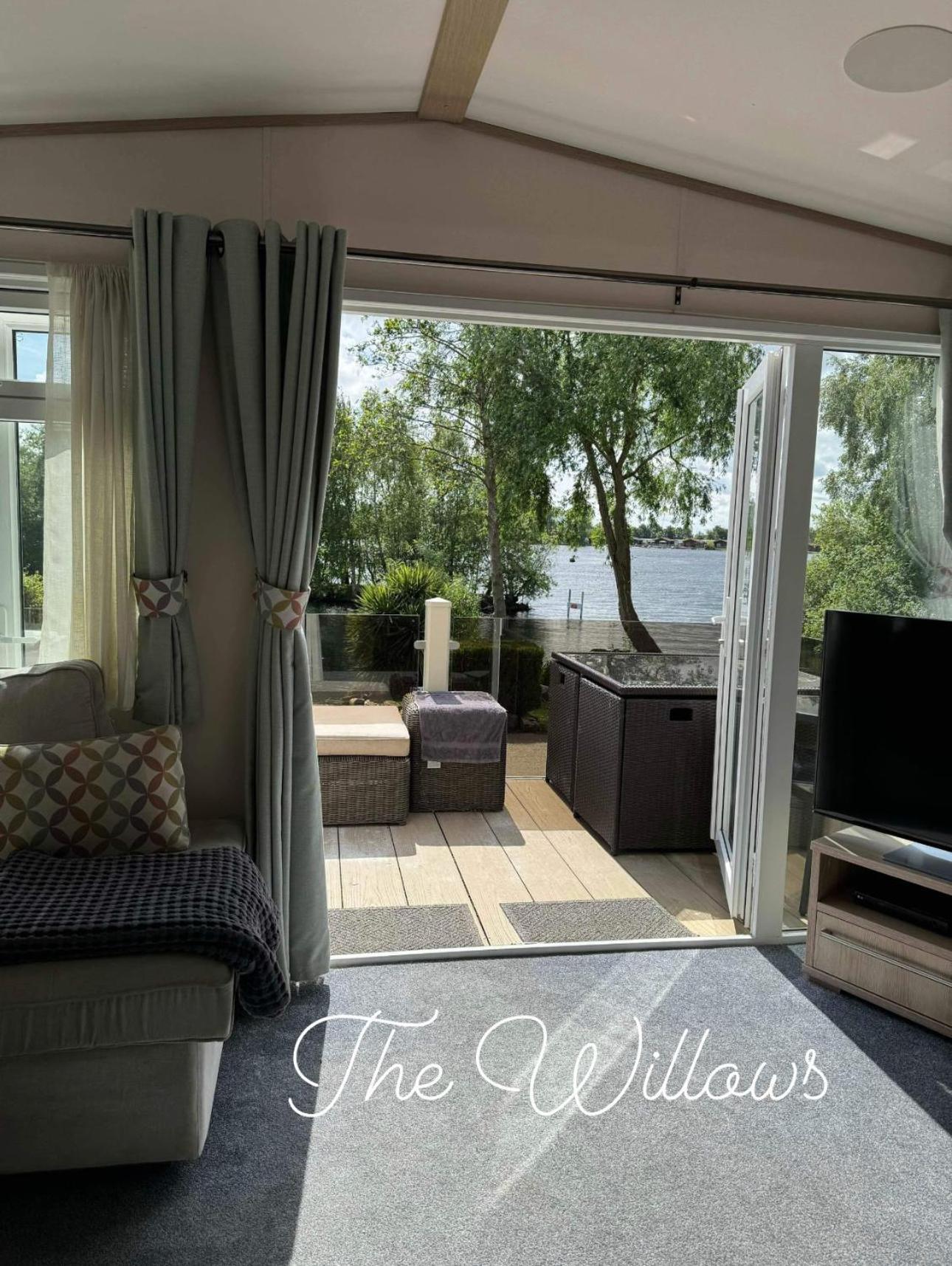 The Willows Jet Ski Lake View Tattershall Lakes Hotell Eksteriør bilde